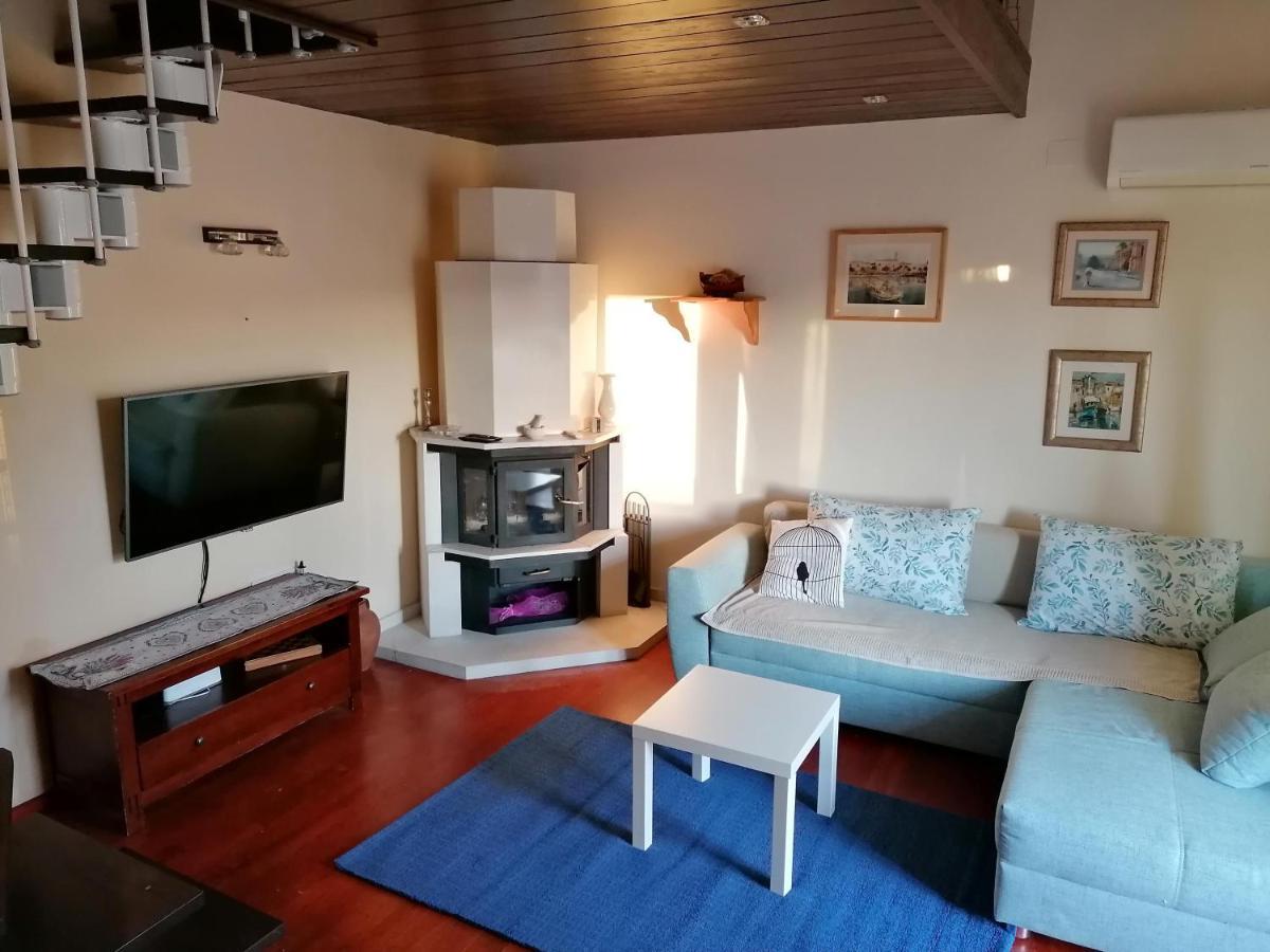 Sunshine Apartment Palit Esterno foto