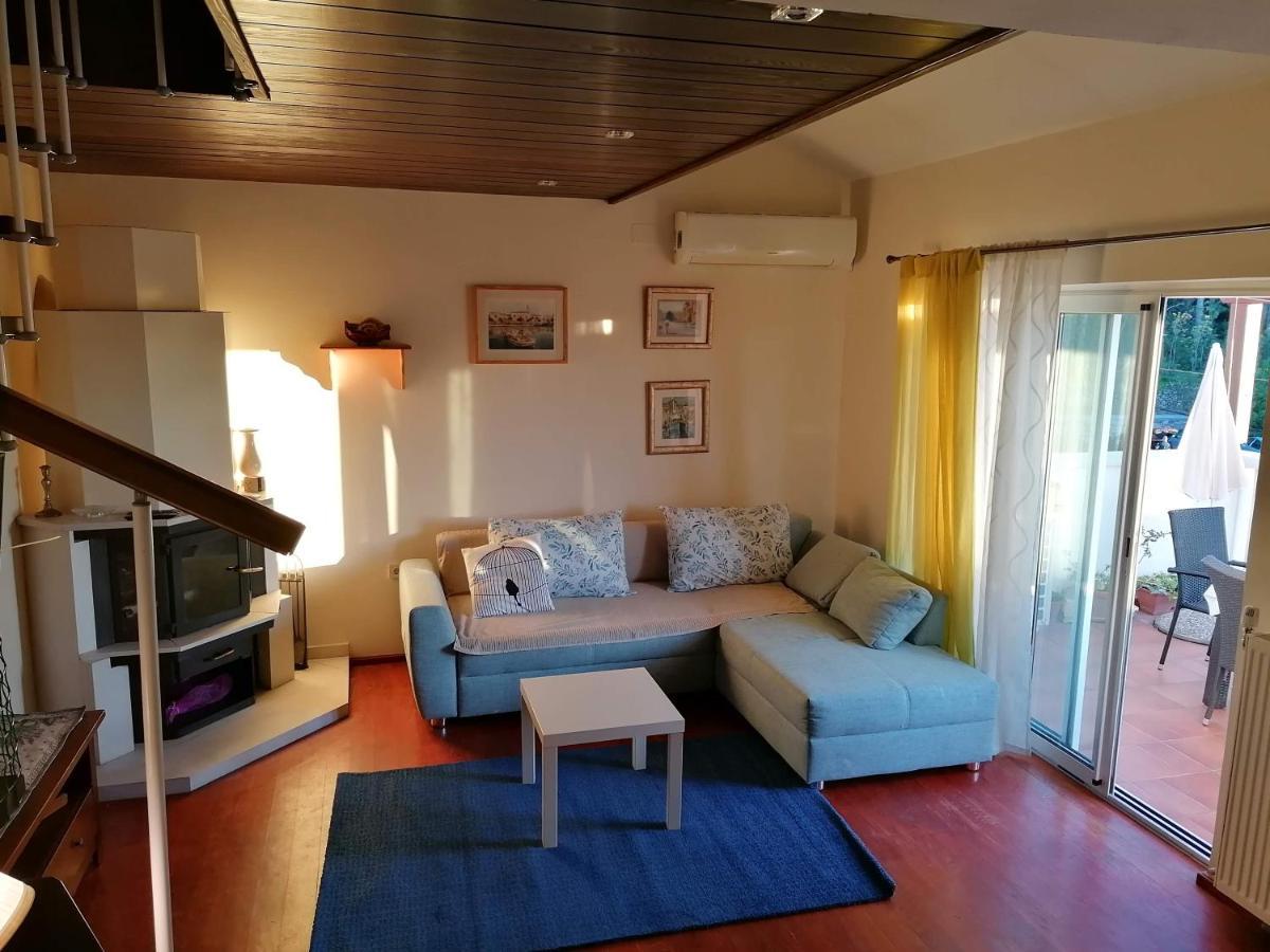 Sunshine Apartment Palit Esterno foto