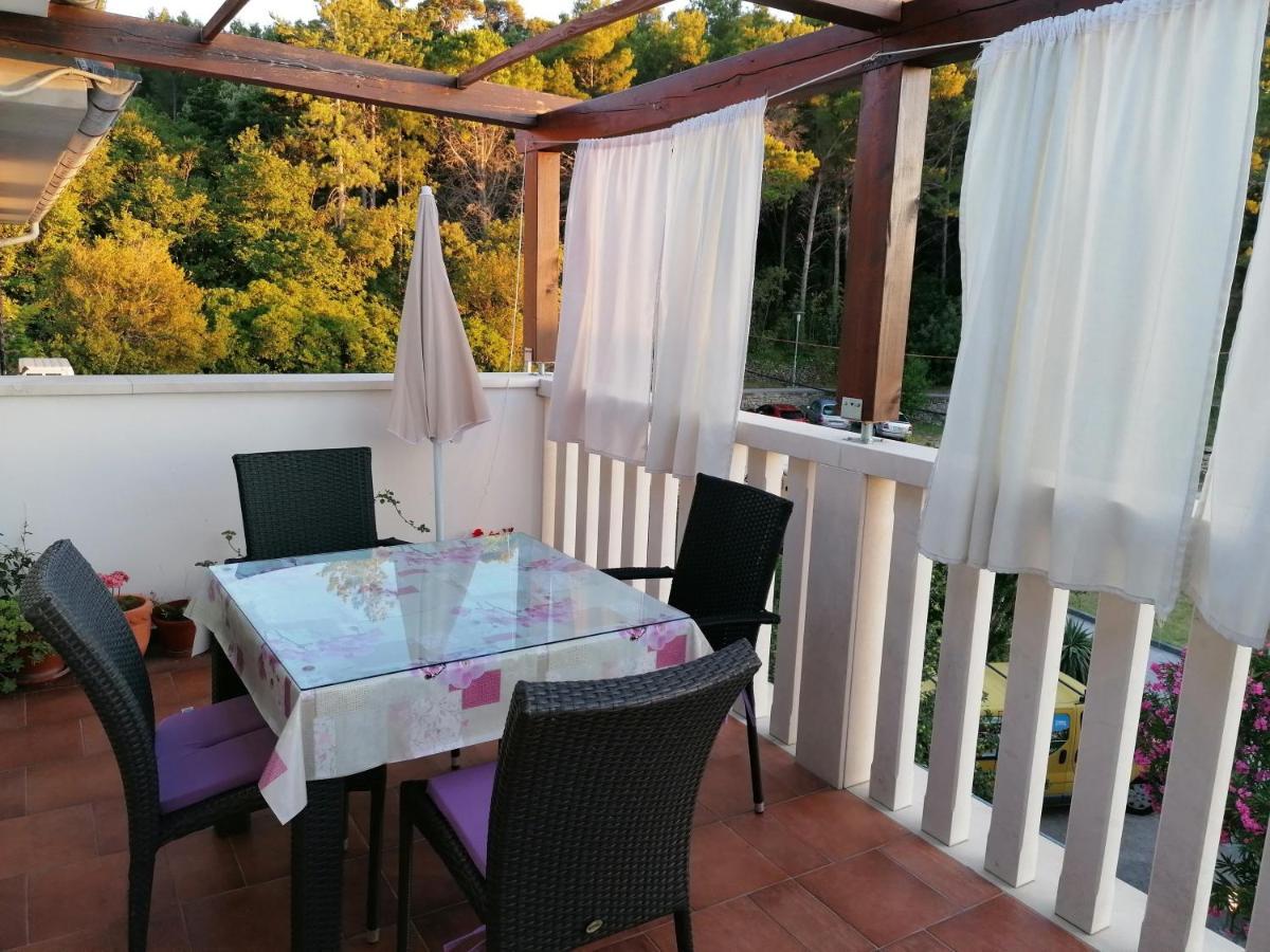 Sunshine Apartment Palit Esterno foto